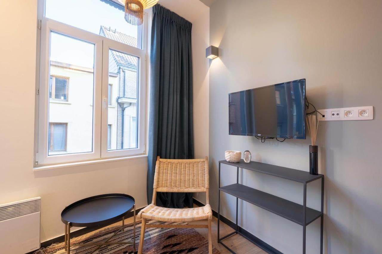 Shway - The Light Blue Parrot Apartamento Antuérpia Exterior foto